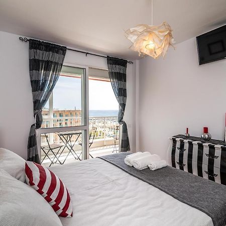 Vb Diana 1Bdr Sea Views Apt เบนัลมาเดนา ภายนอก รูปภาพ